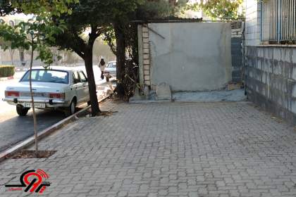عکس/جنب اداره کل دیوان محاسبات کردستان زمانی پیاده‌رو بود!