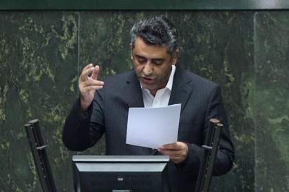 حمله تاریخی به آمارسازی، ناکارآمدی، دوقطبی‌سازی، تبعیض، رفتار پوپولیستی، گفتاردرمانی، سوءمدیریت و همشهری‌بازی استاندار کردستان در آخرین نطق «سیدمهدی فرشادان» در مجلس