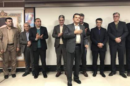 وزیری که هم خودش و هم مردم کردستان را تمسخر کرد!/که این کند که تو کردی به ضعف همت و رای؟