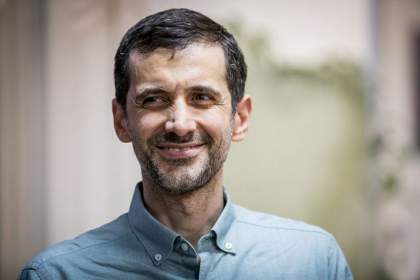 خاطره‌گویی رئیس علوم پزشکی کردستان برای فرزندان «پزشکیان» و تقویت شائبه به مسلخ رفتن عدالت/این قصه را الم باید که از قلم هیچ نیاید